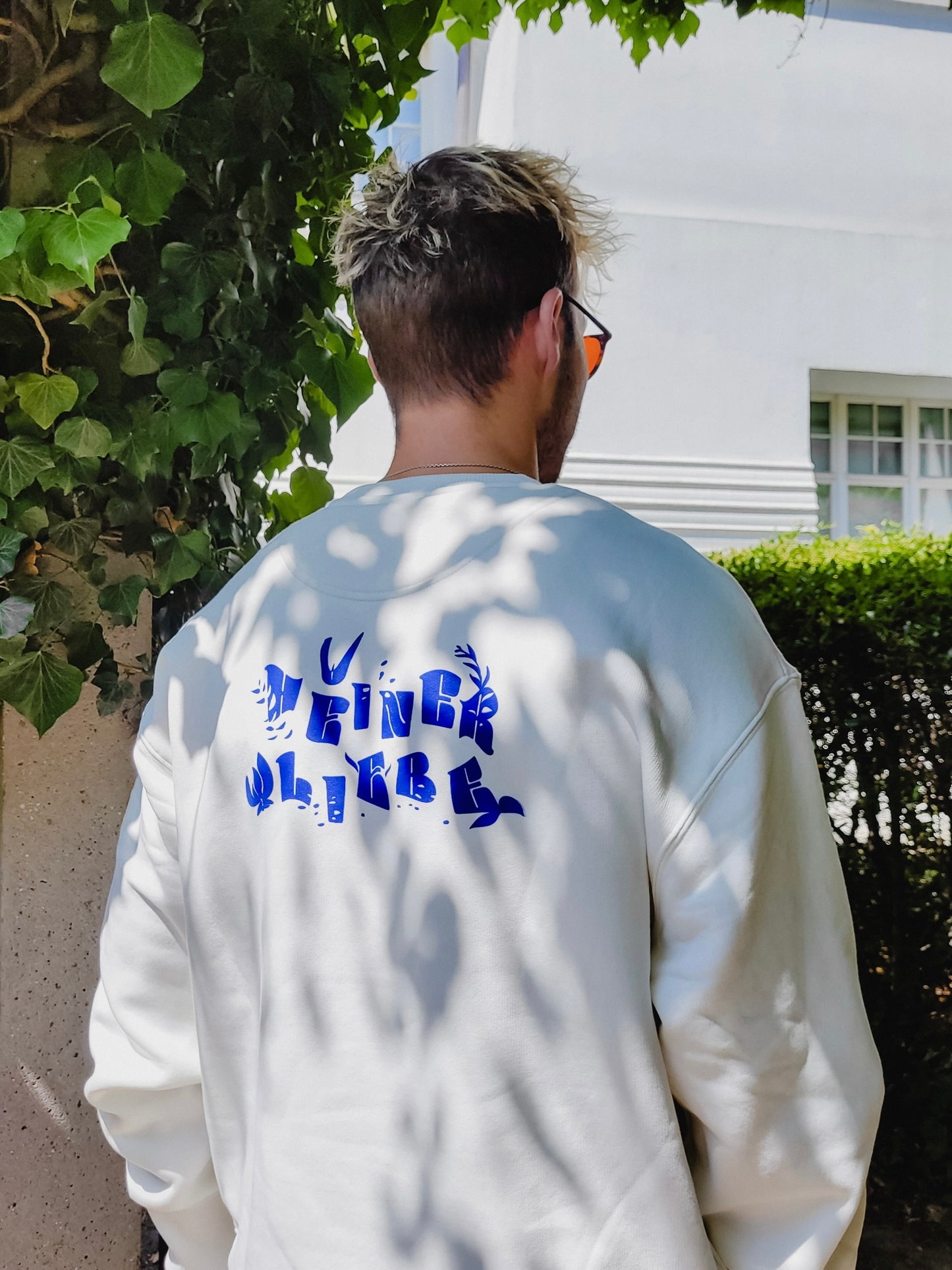 Jacuzzi oversized Sweater (Off White)